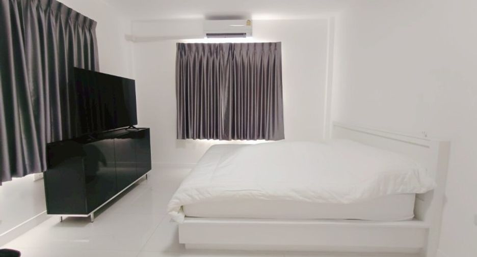 For sale 2 bedrooms house in Jomtien, Pattaya