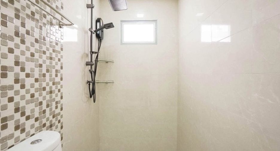 For sale 4 bedrooms house in Bang Lamung, Chonburi