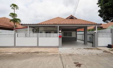 For sale 4 bedrooms house in Bang Lamung, Chonburi