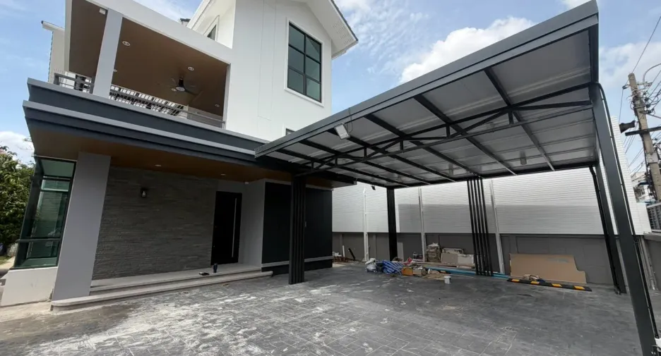 For rent 4 ベッドルーム house in Bang Sue, Bangkok