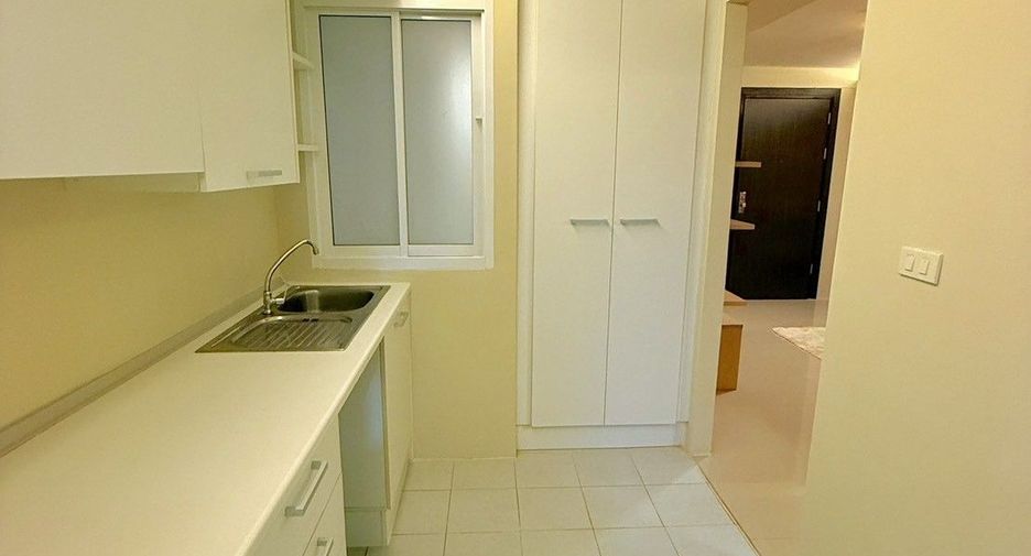 For sale studio condo in Wang Thonglang, Bangkok
