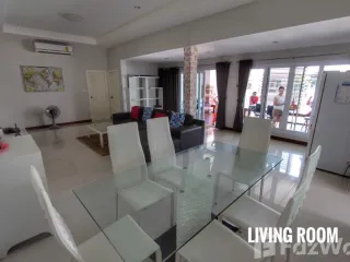 Villa zum Kauf und zur Miete mit 4 Zimmer in Hua Hin, Prachuap Khiri Khan