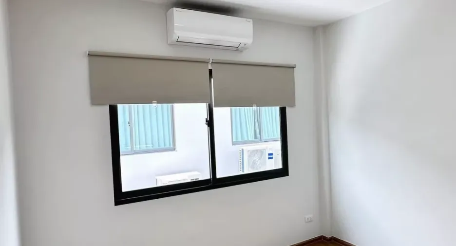 出租 3 卧室 联排别墅 在 Bang Phli, Samut Prakan