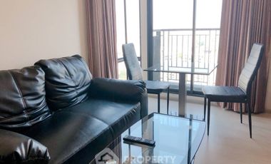 Condo en alquiler de 2 habitaciones en Huai Khwang, Bangkok