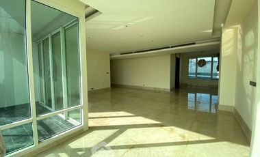For sale 3 bedrooms condo in Sathon, Bangkok