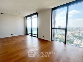 For sale 3 bedrooms condo in Bang Kho Laem, Bangkok