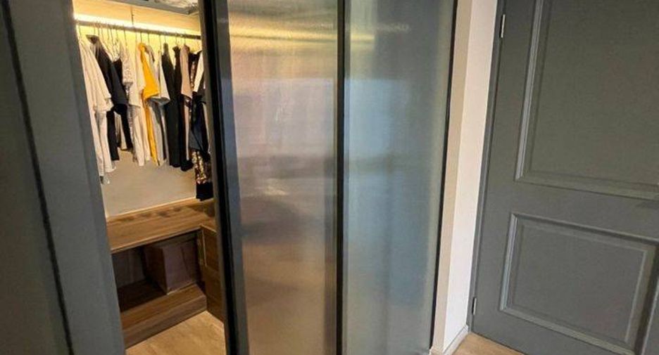 Condo en alquiler y en venta de 1 habitaciones en Pathum Wan, Bangkok