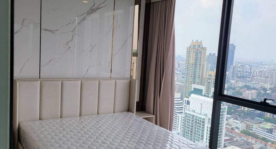 À vendre 2 chambres condo à Khlong Toei, Bangkok