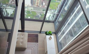 À vendre 2 chambres condo à Khlong Toei, Bangkok
