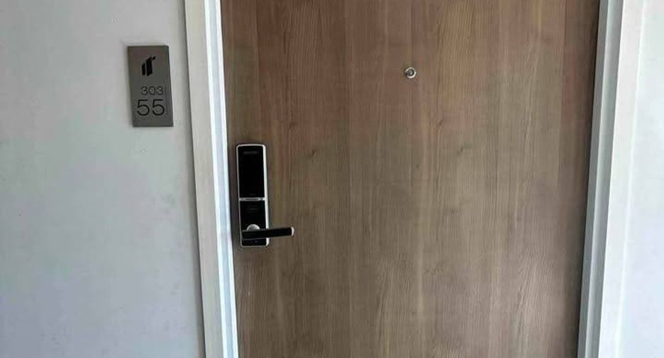 Condo en venta de 2 habitaciones en Huai Khwang, Bangkok
