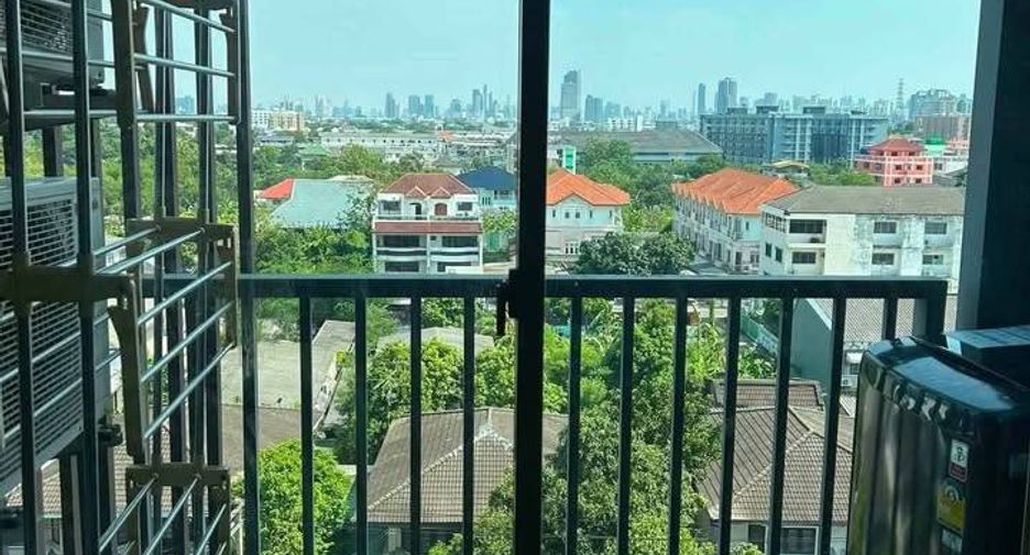 Condo en venta de 2 habitaciones en Huai Khwang, Bangkok