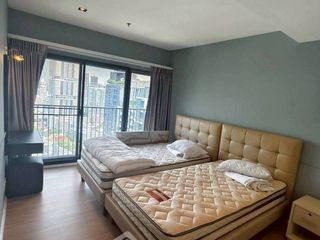 À vendre 3 chambres condo à Khlong Toei, Bangkok