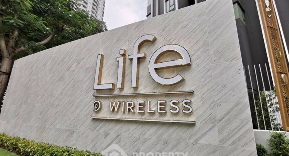 Wohnung zur Miete mit 1 Zimmer in Pathum Wan, Bangkok