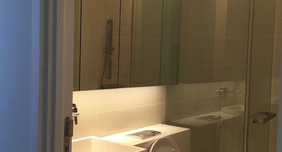 For rent 3 bedrooms condo in Chatuchak, Bangkok