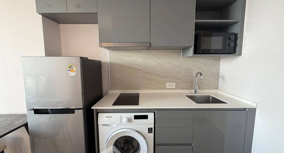 Condo en alquiler de 2 habitaciones en Bang Na, Bangkok