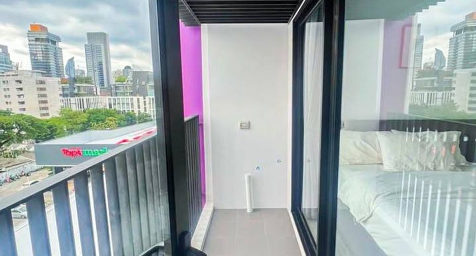 For sale 1 bed condo in Watthana, Bangkok