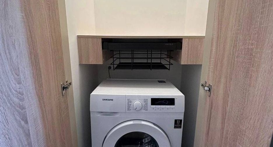 For rent 2 bedrooms condo in Ratchathewi, Bangkok
