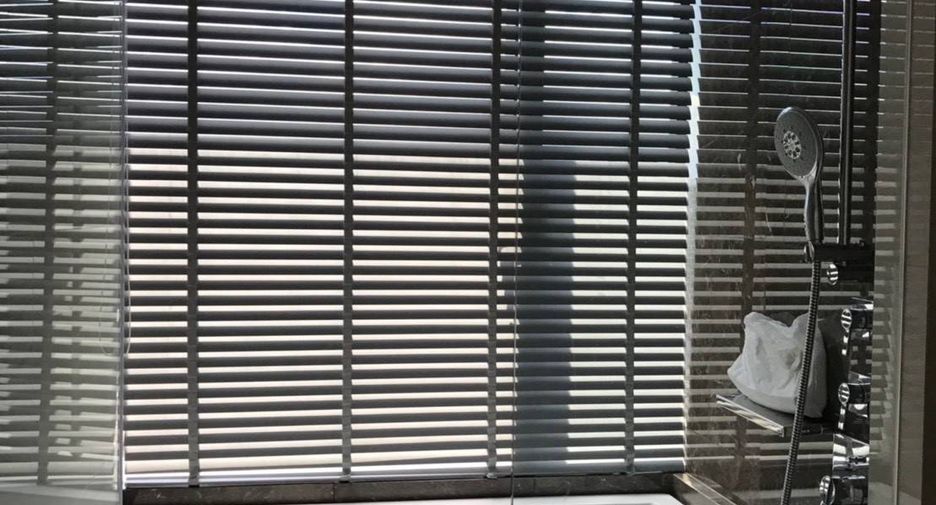For rent 2 ベッドルーム condo in Bang Rak, Bangkok