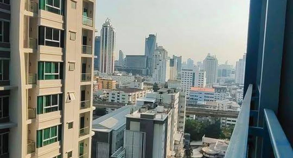 Wohnung zur Miete mit 1 Zimmer in Ratchathewi, Bangkok