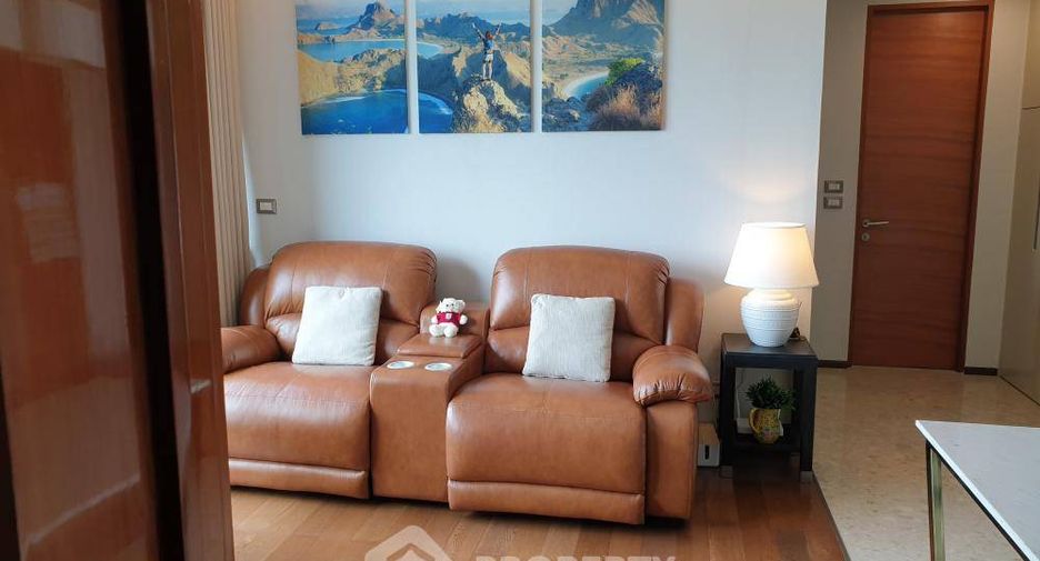 For sale 2 bedrooms condo in Khlong Toei, Bangkok