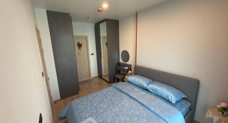 À vendre 3 chambres condo à Huai Khwang, Bangkok