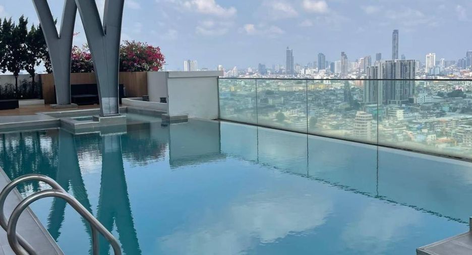 Condo en venta de 2 habitaciones en Yan Nawa, Bangkok