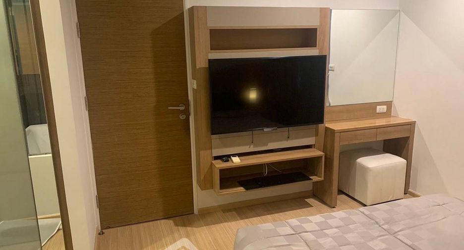 Condo en alquiler y en venta de 1 habitaciones en Phra Khanong, Bangkok