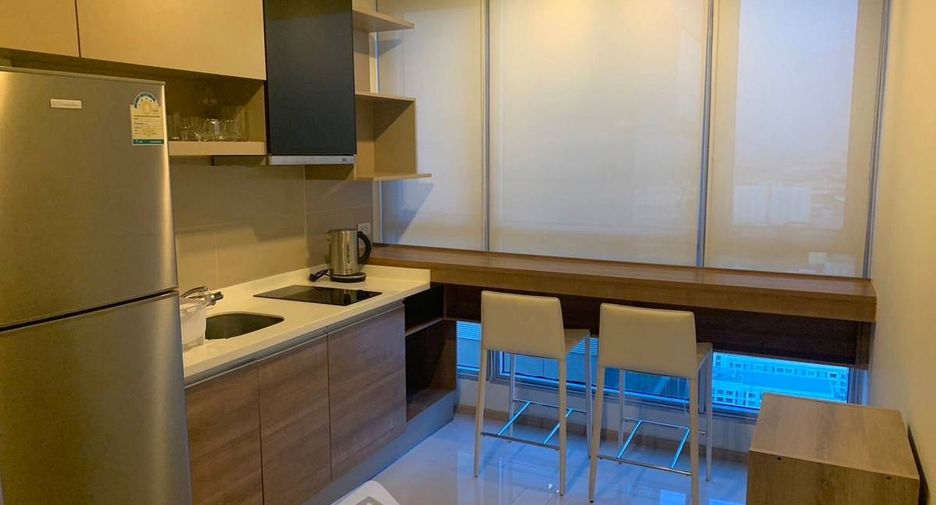 Condo en alquiler y en venta de 1 habitaciones en Phra Khanong, Bangkok
