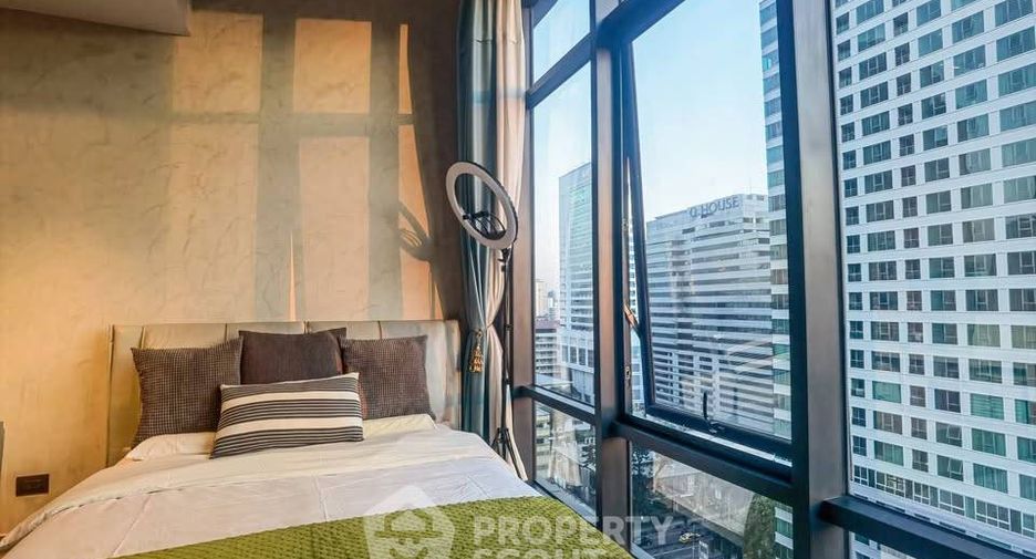 À louer et à vendre 2 chambres condo à Watthana, Bangkok