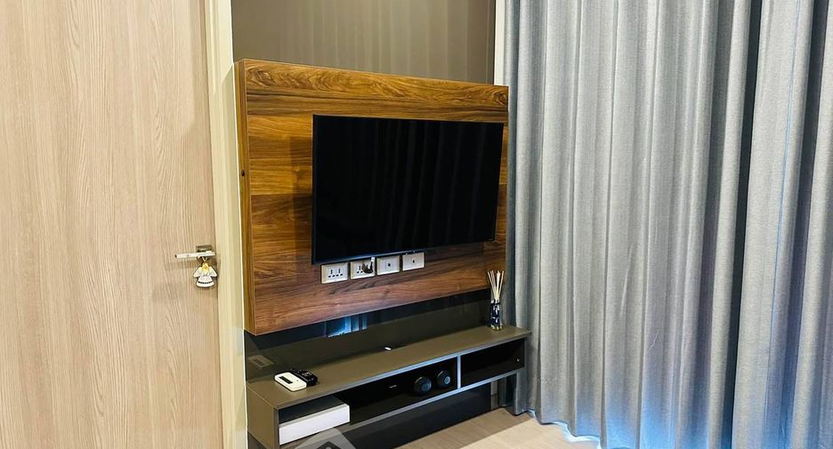Wohnung zur Miete und zum Kauf mit 1 Zimmer in Huai Khwang, Bangkok