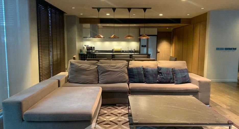 Wohnung zur Miete und zum Kauf mit 3 Zimmer in Watthana, Bangkok