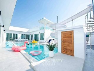 Casa en venta de 6 habitaciones en Bang Lamung, Chonburi