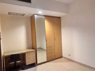 Condo en venta de 2 habitaciones en Yan Nawa, Bangkok