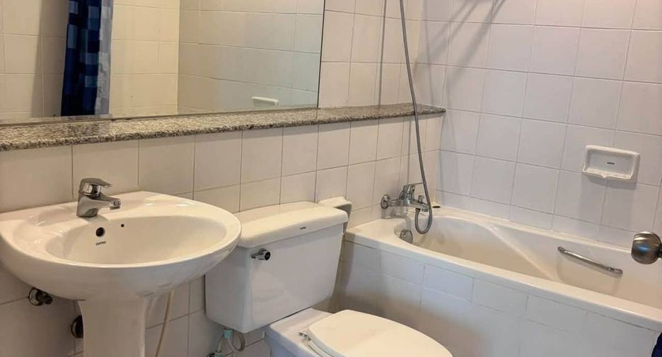 Condo en venta de 2 habitaciones en Yan Nawa, Bangkok