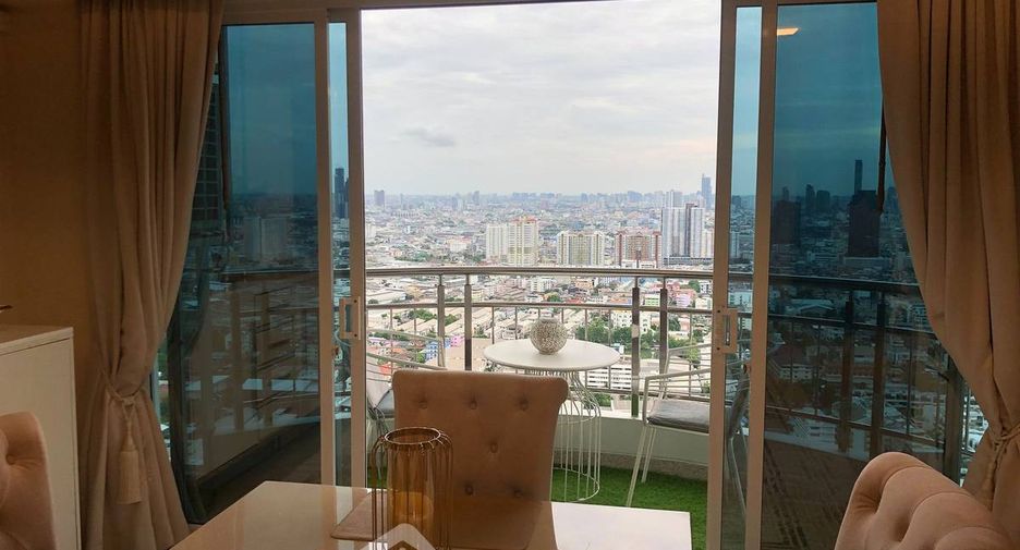 Wohnung zum Kauf mit 2 Zimmer in Yan Nawa, Bangkok
