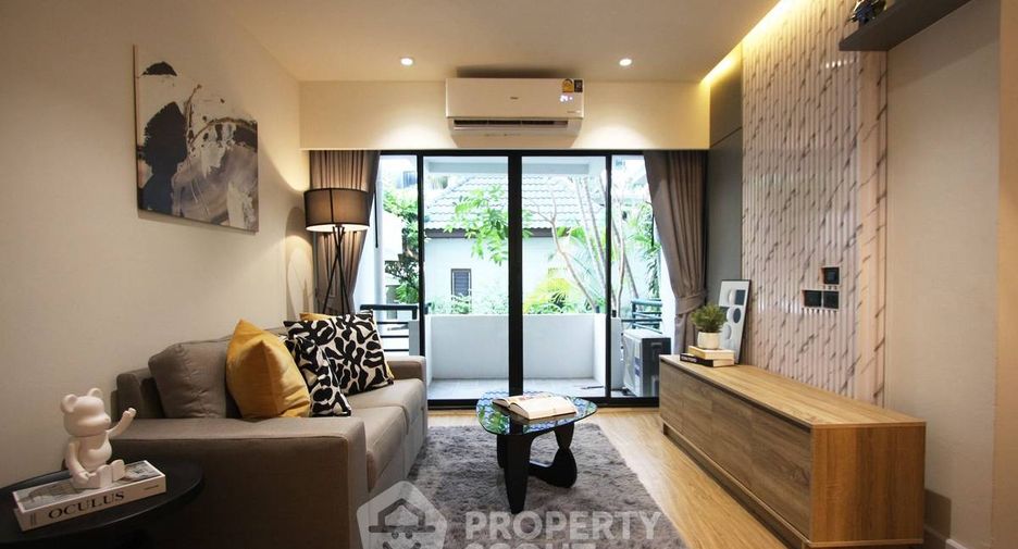 Condo en venta de 2 habitaciones en Phra Khanong, Bangkok