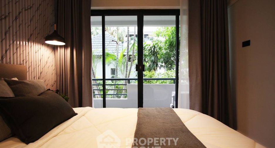 Condo en venta de 2 habitaciones en Phra Khanong, Bangkok