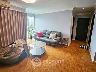 For sale 2 bedrooms condo in Sathon, Bangkok
