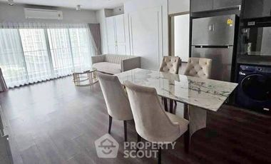 Condo en venta de 2 habitaciones en Huai Khwang, Bangkok