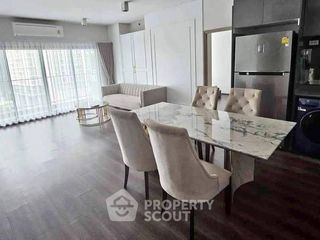 Condo en venta de 2 habitaciones en Huai Khwang, Bangkok