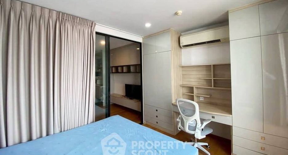 For sale 1 bed condo in Sathon, Bangkok