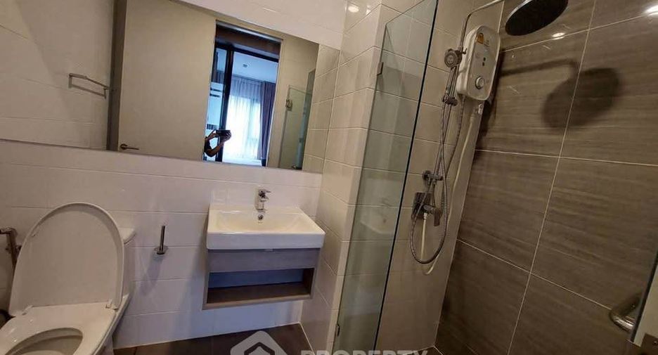 Продажа 1 кровать кондо в Чатучак, Бангкок