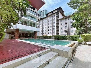 For sale 1 bed condo in Sathon, Bangkok