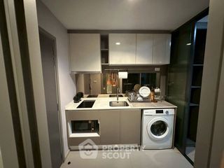 出售 1 卧室 公寓 在 Khlong San, 曼谷