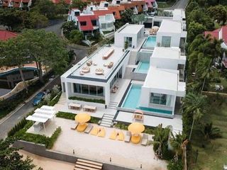À louer 8 chambres villa à Na Jomtien, Pattaya