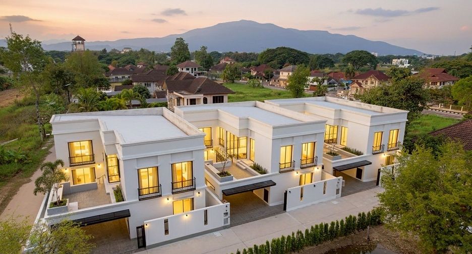 For sale 4 bedrooms villa in Mueang Chiang Mai, Chiang Mai