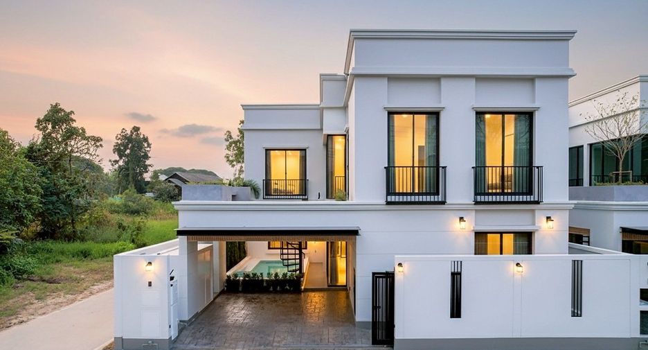 For sale 4 bedrooms villa in Mueang Chiang Mai, Chiang Mai