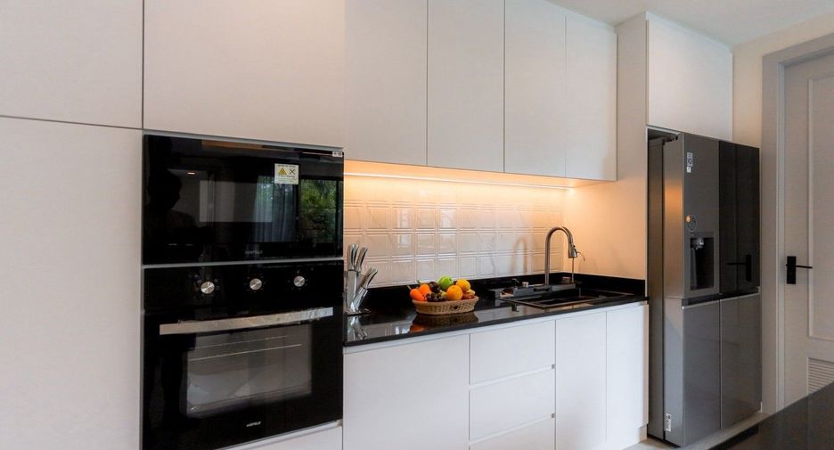 For sale 4 bedrooms villa in Mueang Chiang Mai, Chiang Mai