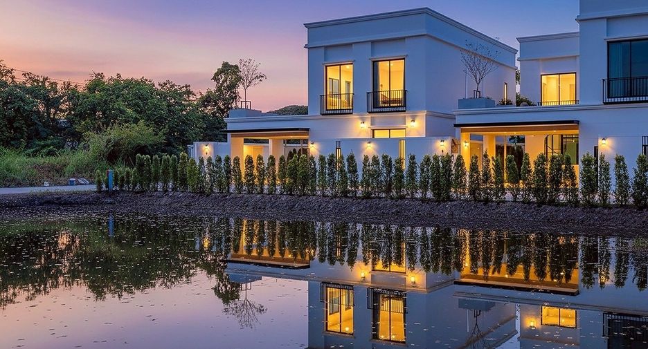 For sale 4 bedrooms villa in Mueang Chiang Mai, Chiang Mai