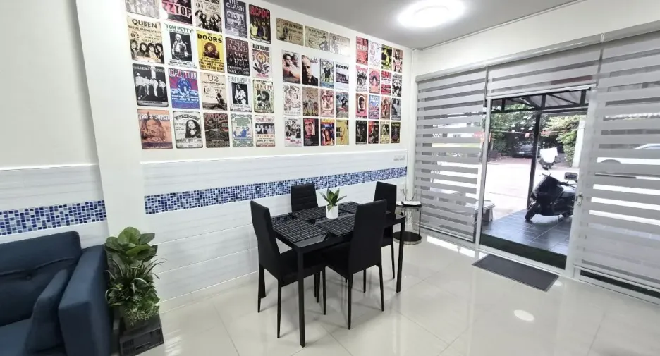 For sale 2 bedrooms townhouse in Hua Hin, Prachuap Khiri Khan